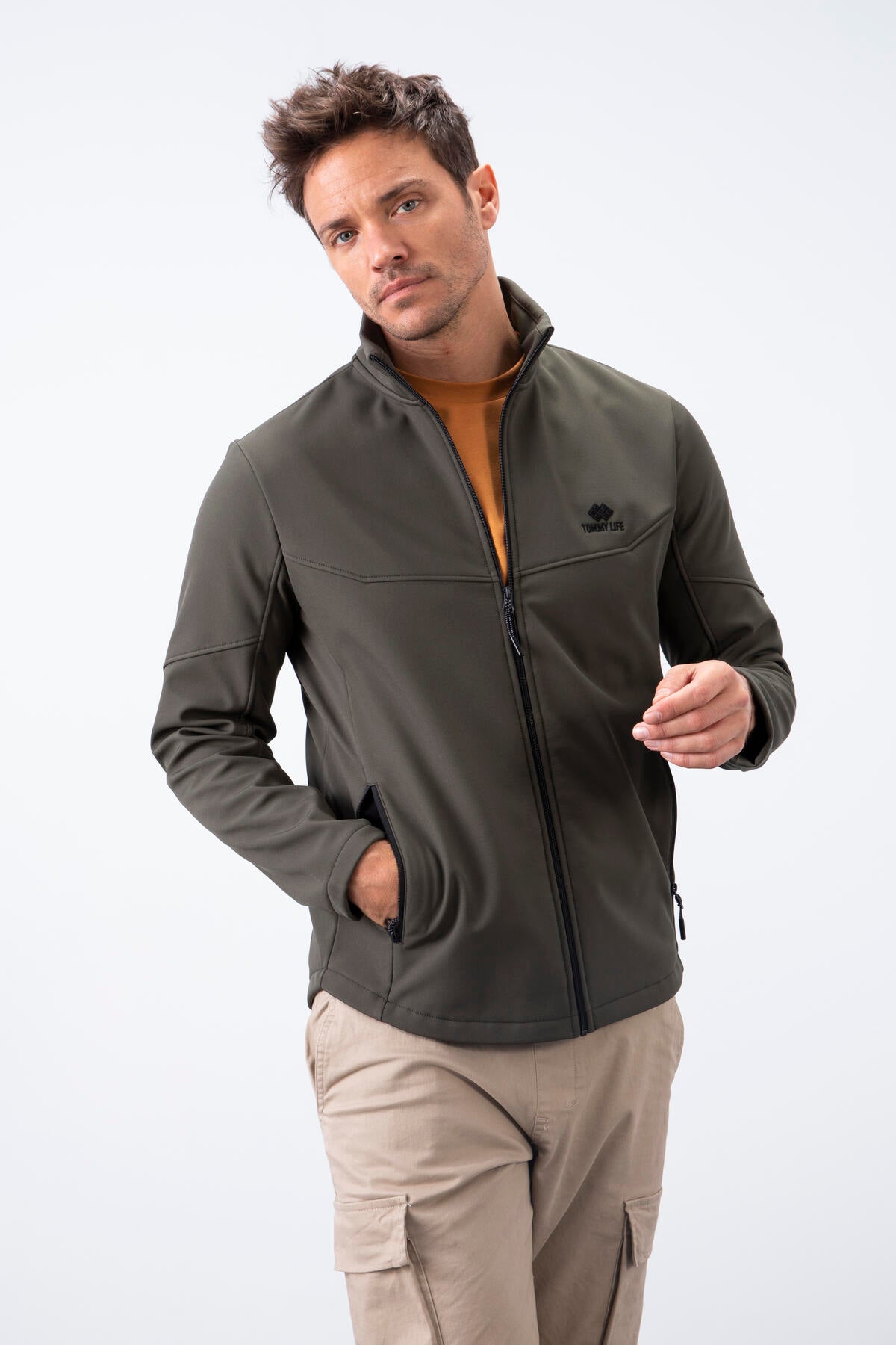 <tc>Veste softshell homme à col montant avec fermeture éclair, résistante à l'eau et au vent - 88050</tc>