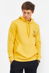 <tc>Sweatshirt homme à capuche avec impressions à l'avant et à l'arrière, coupe décontractée - 88017</tc>