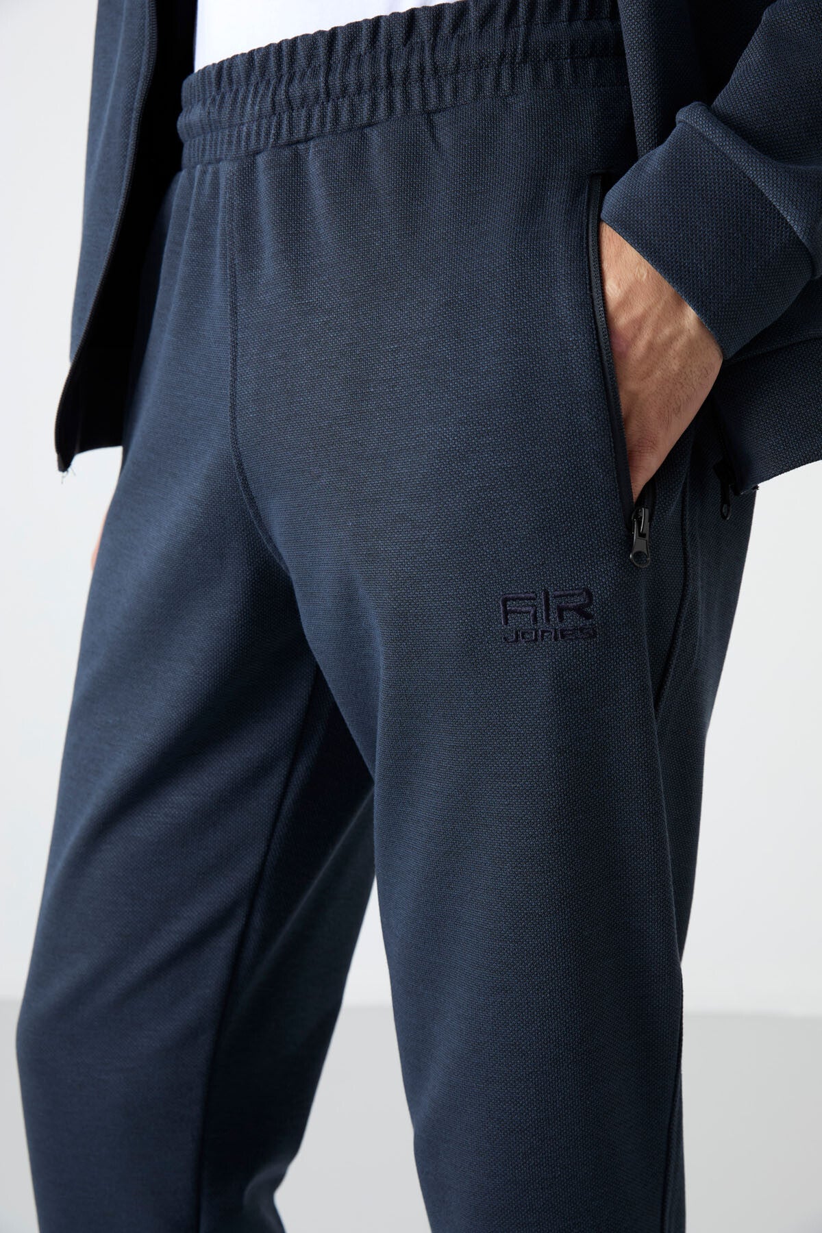 hugo gri melanj - siyah jogger erkek eşofman takim - 85198 - Justyol