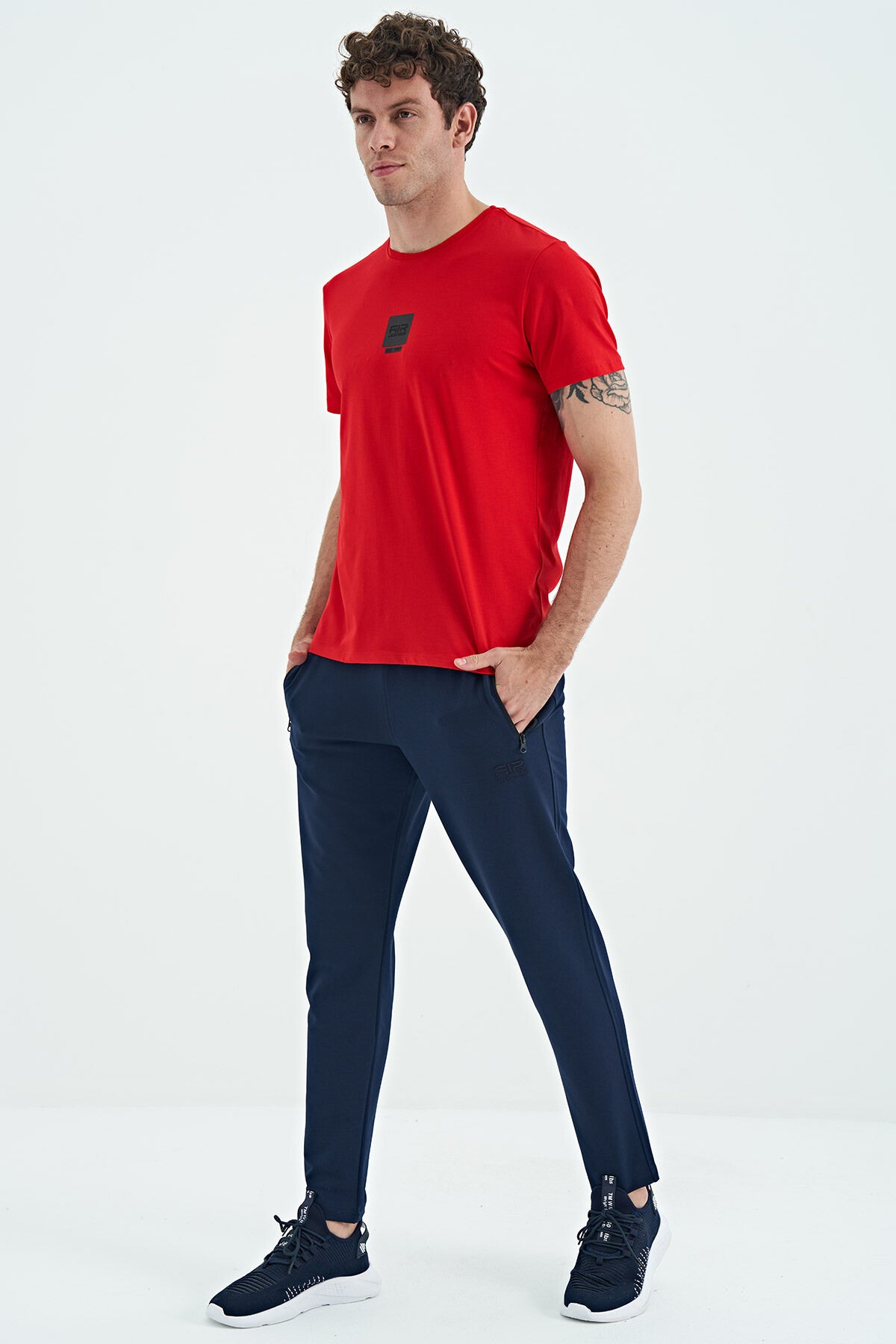 <tc>Pantalon de jogging pour homme à jambes fuselées Victor - 84911</tc>