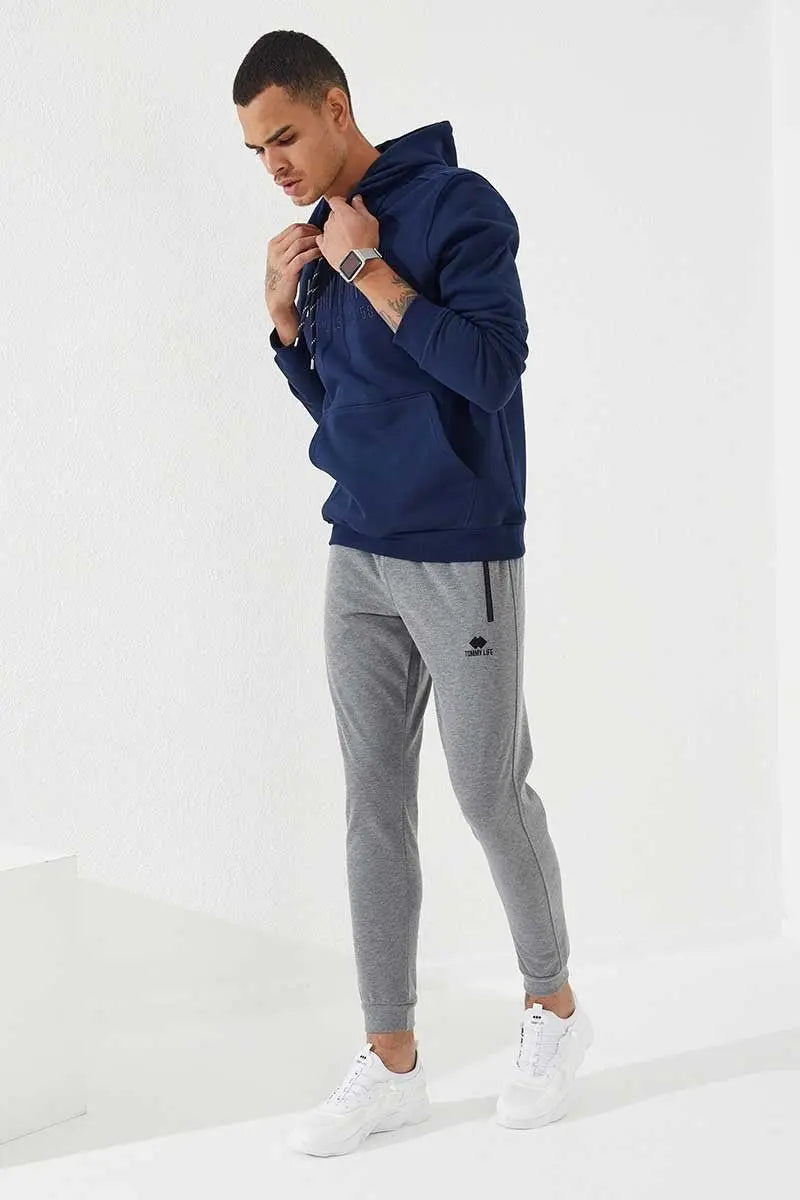 nakişli kanguru cep standart kalip kapüşonlu erkek sweatshirt - 87839 - Justyol