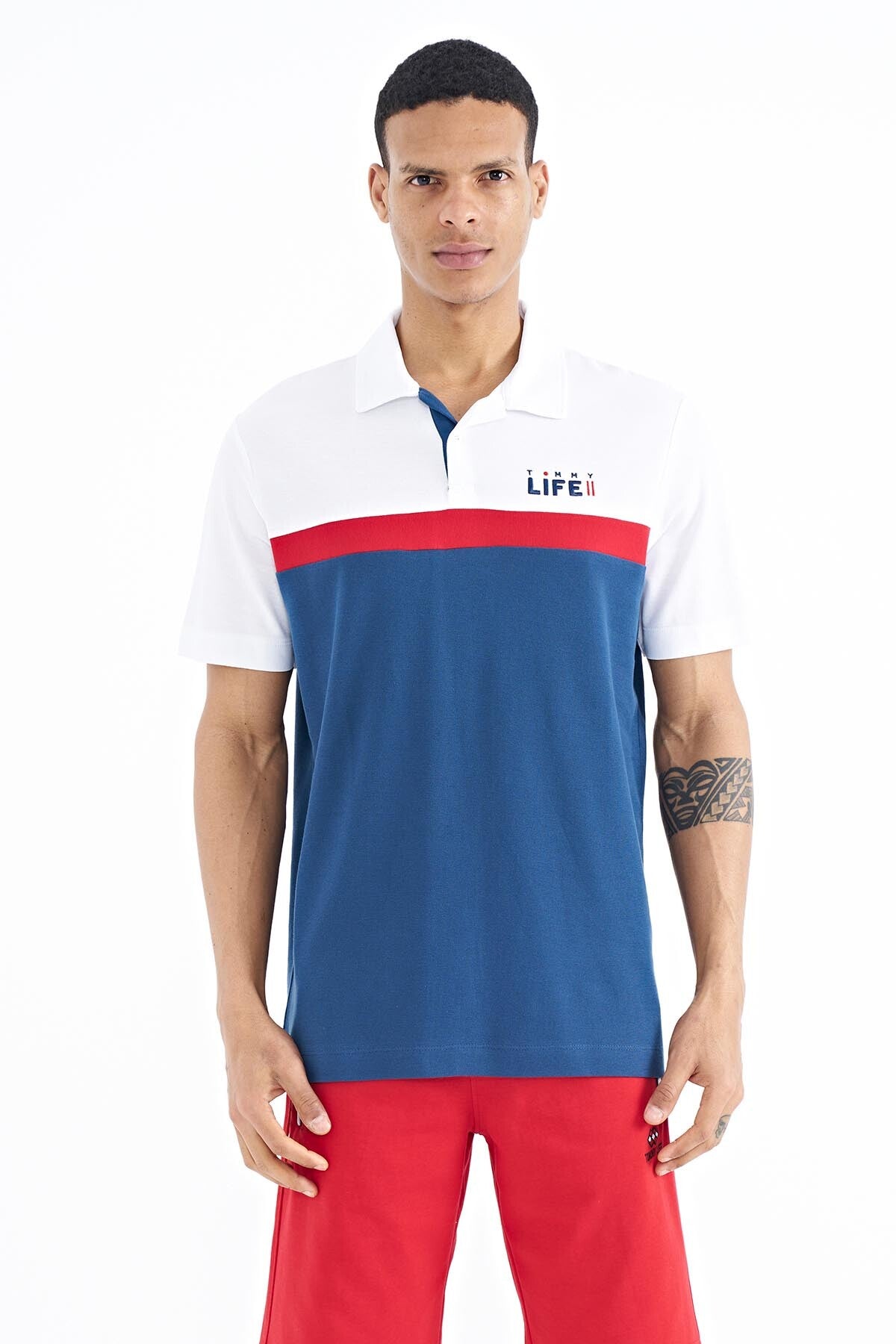 <tc>T-shirt pour homme à col polo avec dégradé de couleurs, coupe standard - 88238</tc>