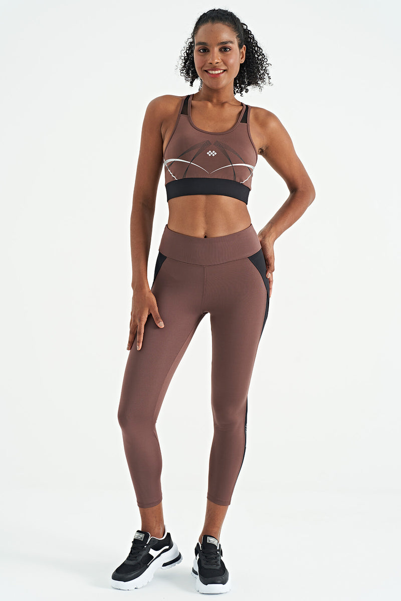 Soutien-gorge de sport femme à imprimé avant et arrière, coupe ajustée, décolleté en U