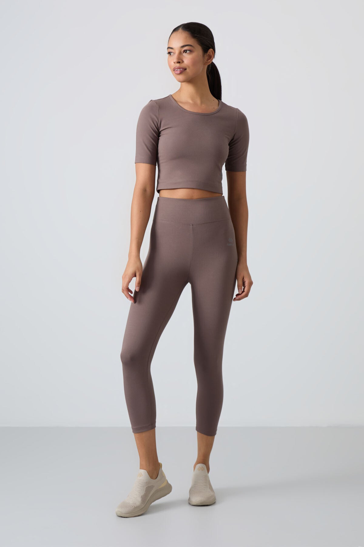 Ensemble Sport Femme 2 Pièces – Crop T-shirt & Legging - 95285