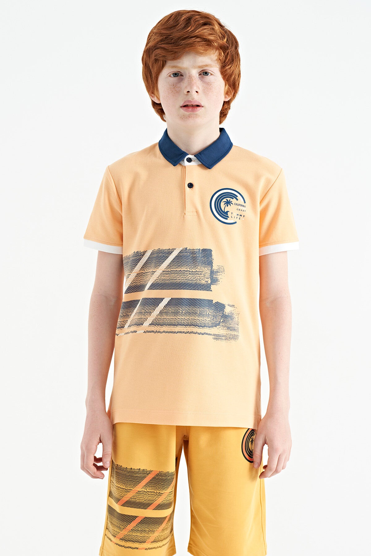 <tc>T-shirt garçon à col polo, coupe standard avec détails imprimés - 11094</tc>