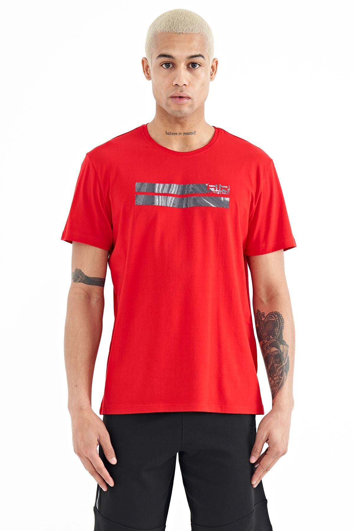 <tc>T-shirt homme à col Peter Pan - 88204</tc>