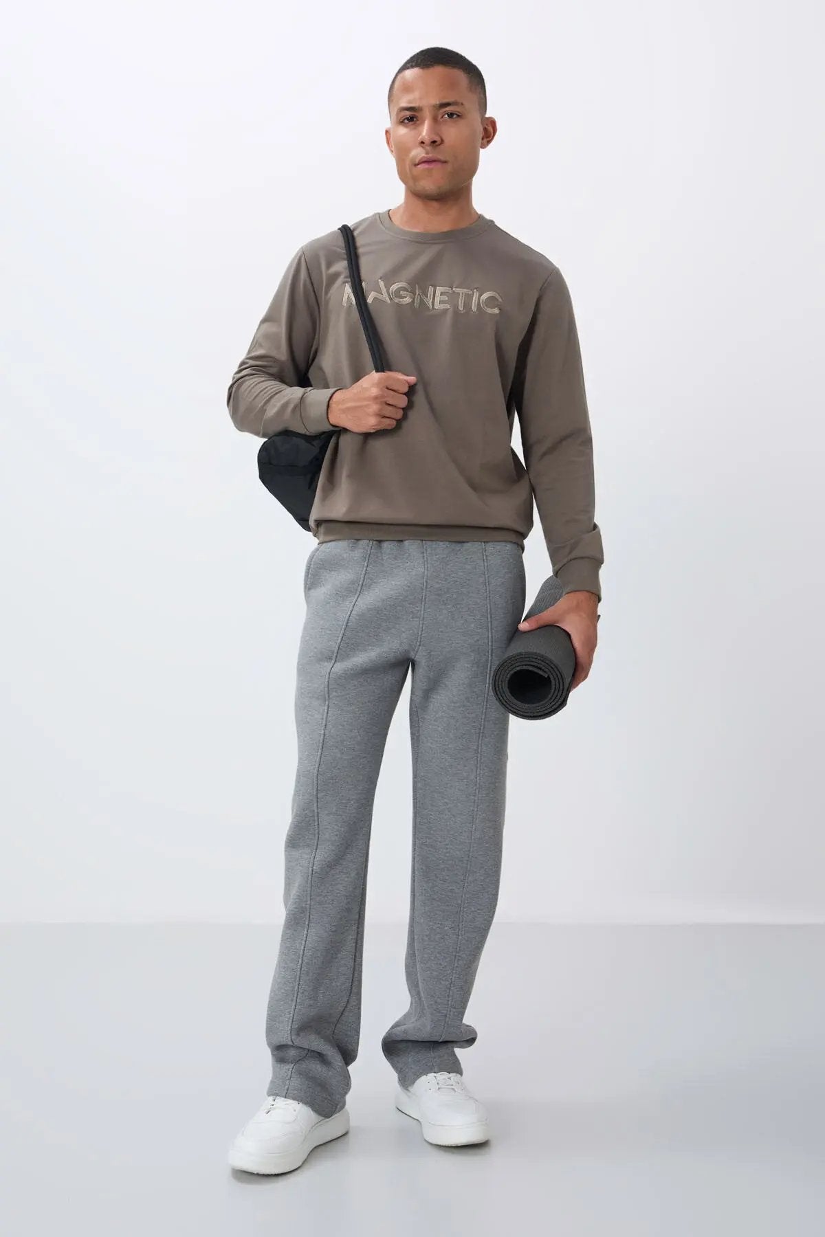 yazi nakişli o yaka rahat form erkek sweatshirt - 88020 - Justyol