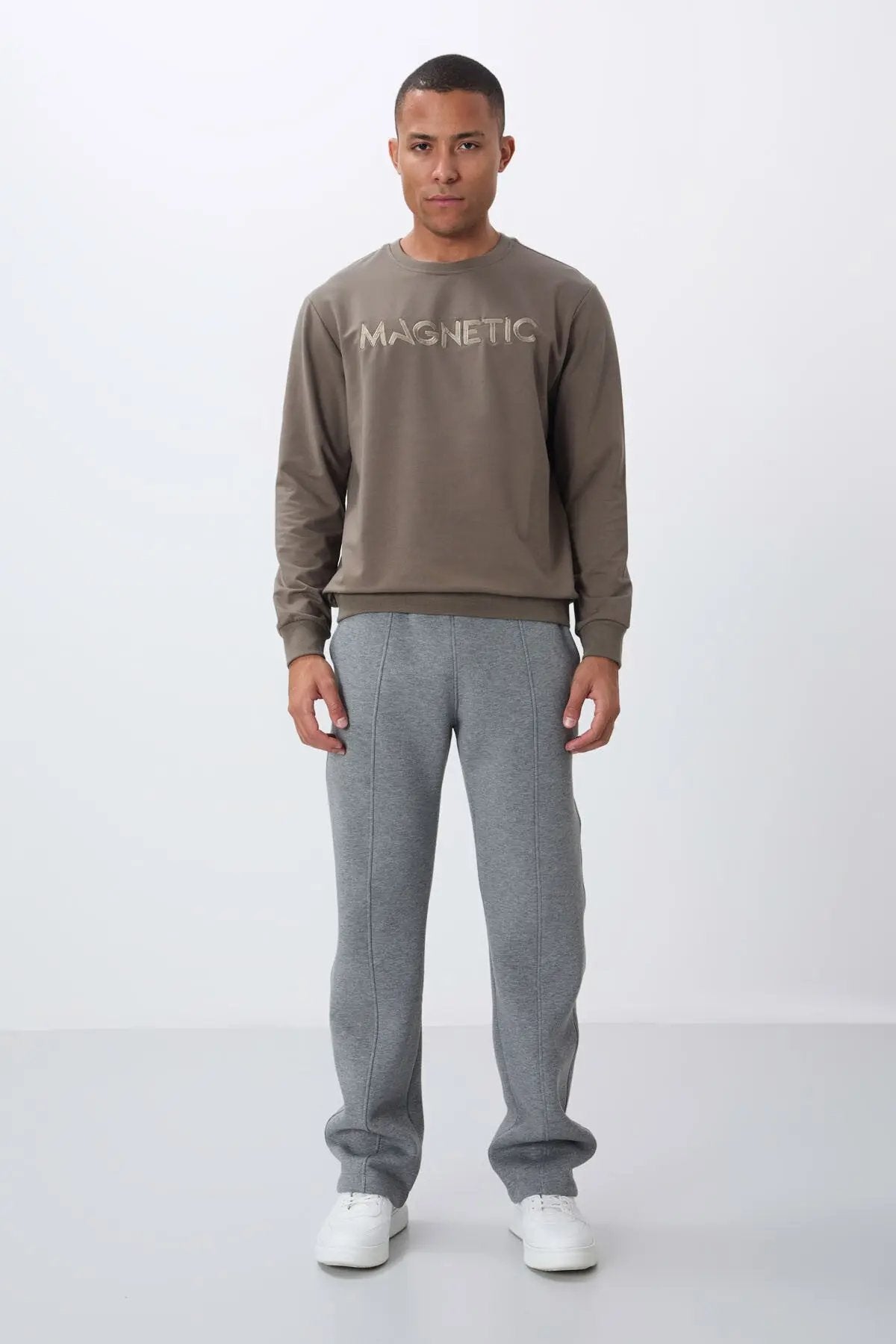 yazi nakişli o yaka rahat form erkek sweatshirt - 88020 - Justyol