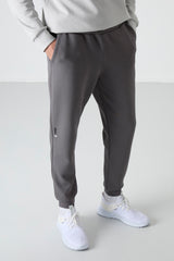 <tc>Pantalon de survêtement pour homme à la coupe ajustée, avec lacets - 84999</tc>