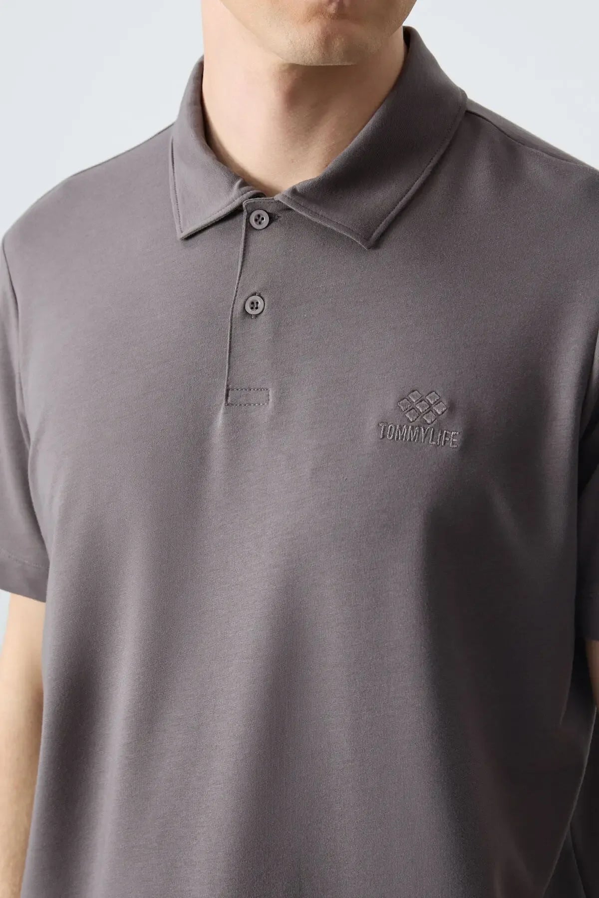 Polo homme en maille avec logo col polo coupe standard- 87748 - Justyol