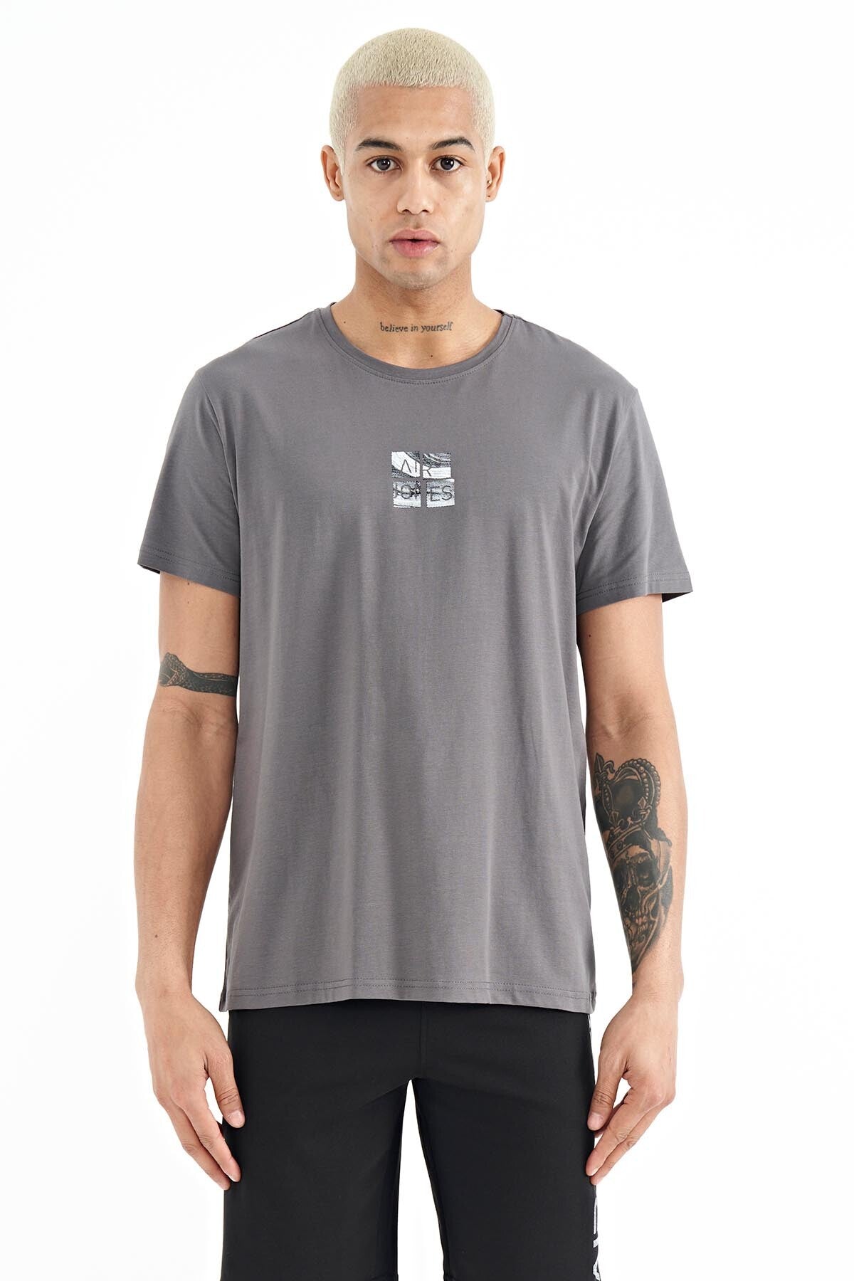 <tc>T-shirt pour homme avec imprimé Miles - 88222</tc>