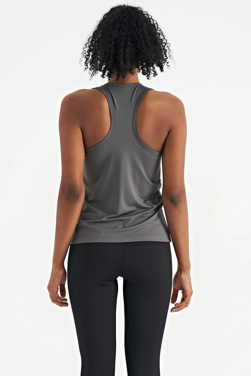 Débardeur de sport pour femme à col rond, sans manches, avec détails fente - 97256