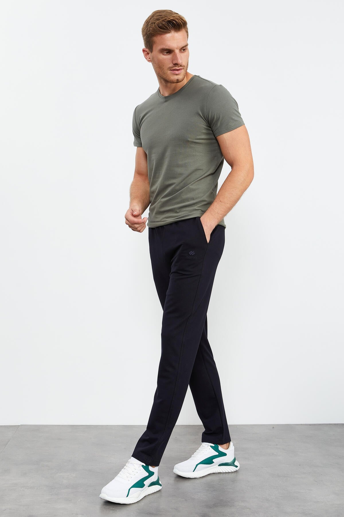 Pantalon de survêtement classique pour homme avec poches à lacets et coupe standard - 84682