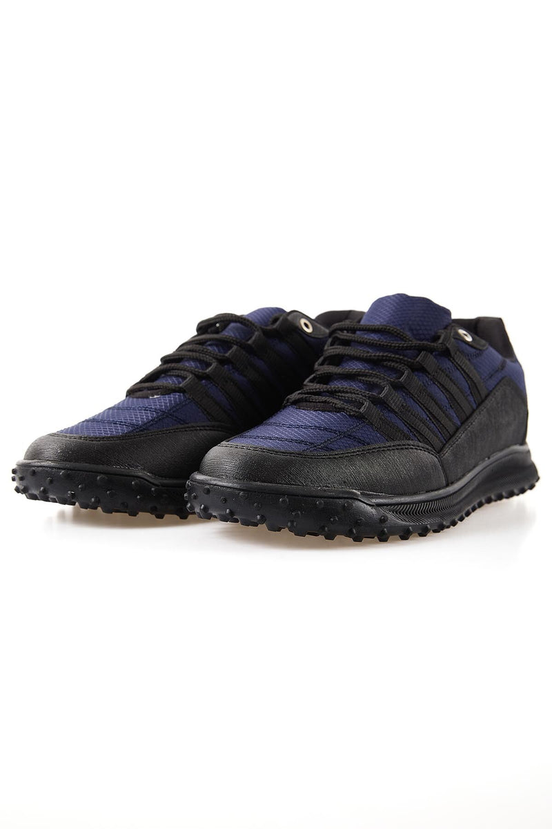 Baskets Sportives à Lacets pour Homme - Détails en Cuir Synthétique et Filet