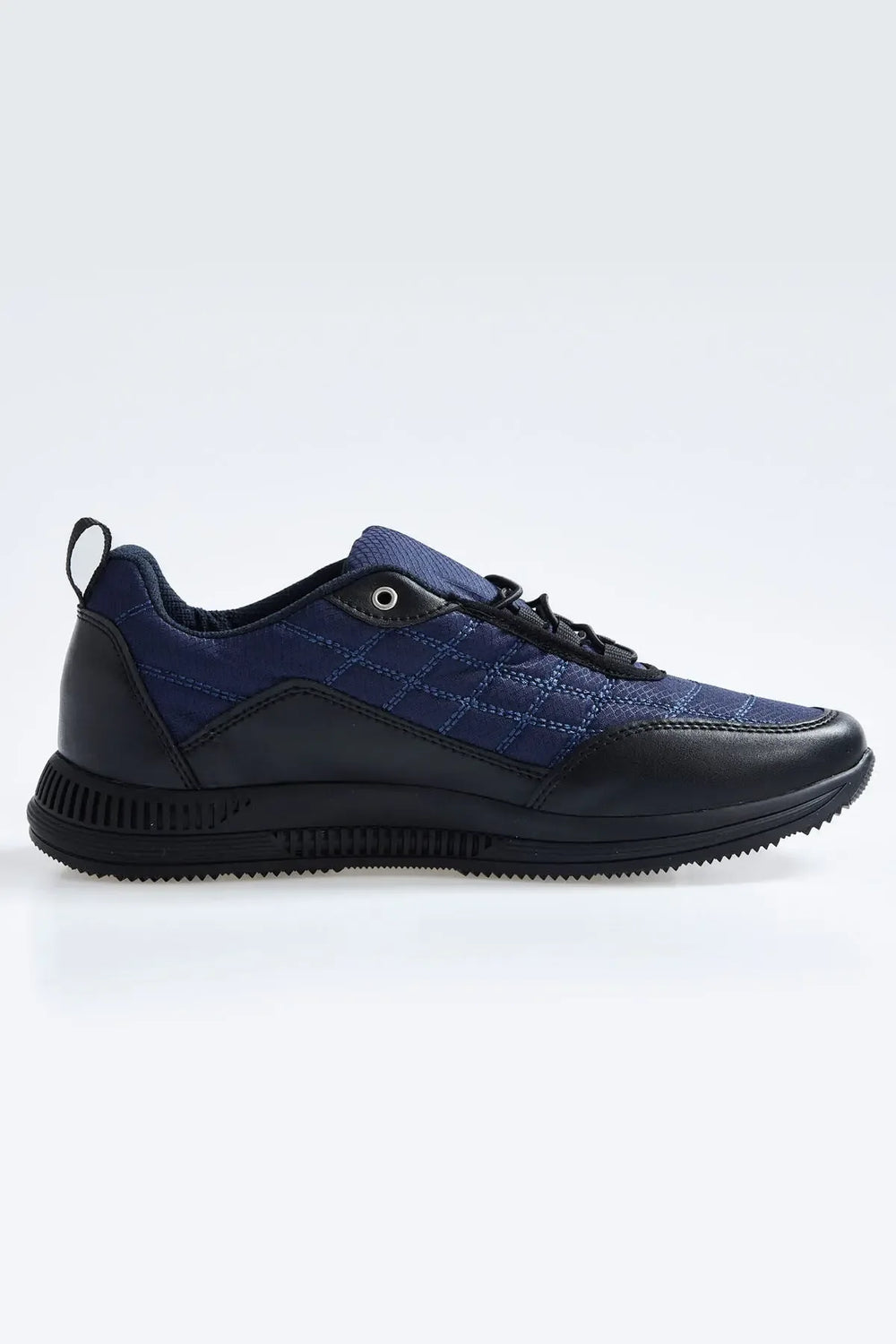 Baskets Sportives à Lacets pour Homme - Détails en Cuir Synthétique, Modèle Matelassé