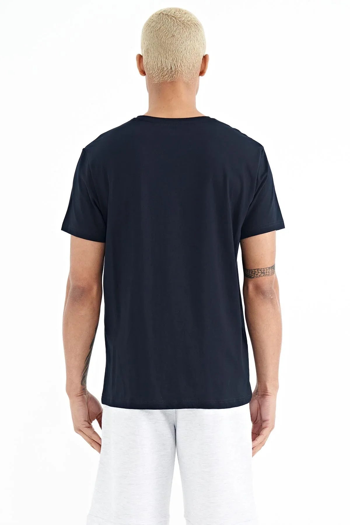 t‑shirt homme col rond casual- 88221 - Justyol