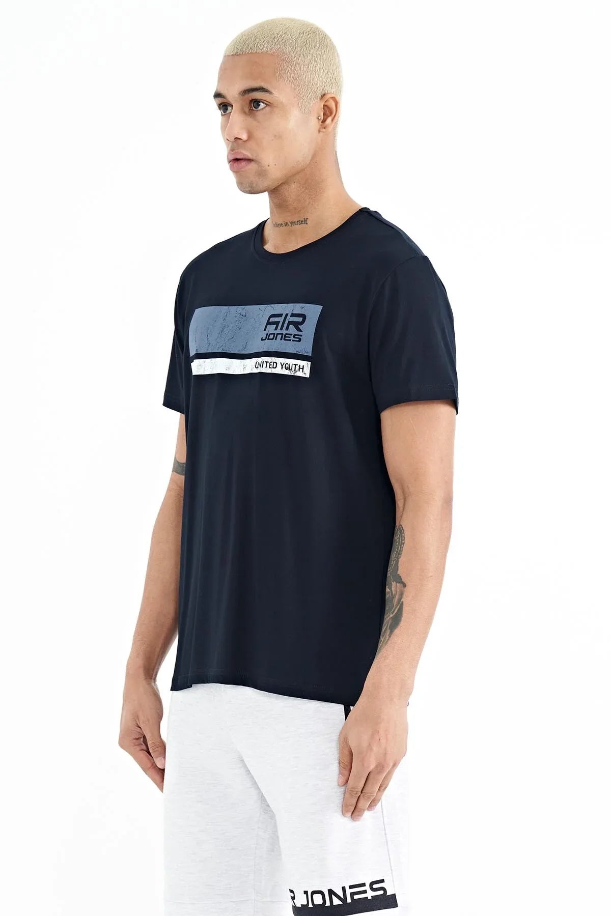t‑shirt homme col rond casual- 88221 - Justyol