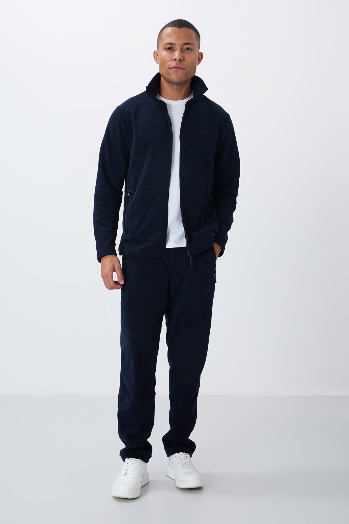 <tc>Ensemble de survêtement polaire homme bleu marine à col montant, coupe standard avec poches et fermeture éclair - 85193</tc>