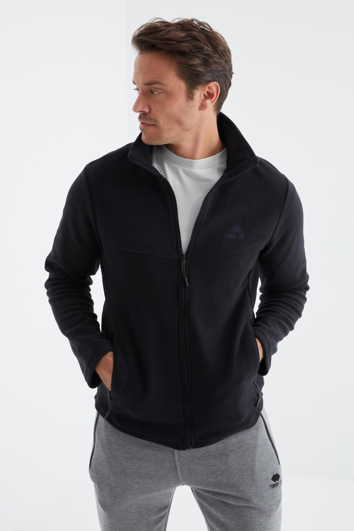 <tc>Sweatshirt polaire homme à col montant, coupe standard avec fermeture éclair - 88134</tc>