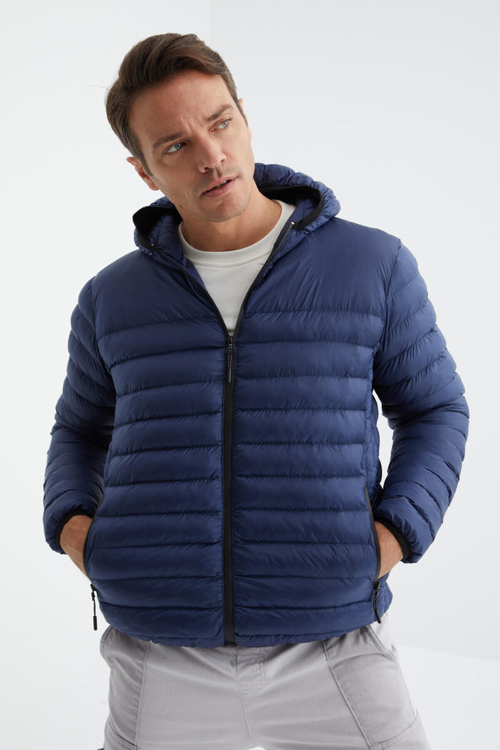 Manteau pour homme en duvet, coupe standard, résistant au froid avec fermeture éclair