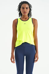 logo baskili biye şeritli standart kalip kadin spor atlet - 97255 - Justyol