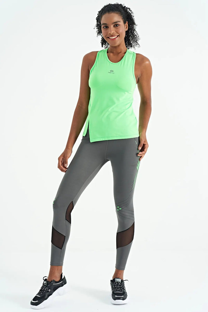 Débardeur de sport pour femme à col rond, sans manches, avec détails fente - 97256