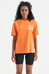 ön arka baskili o yaka kol kesikli oversize kadin t-shirt - 02267