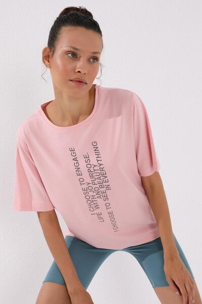 pembe dikey yazi baskili o yaka kadin oversize t-shirt - 97138