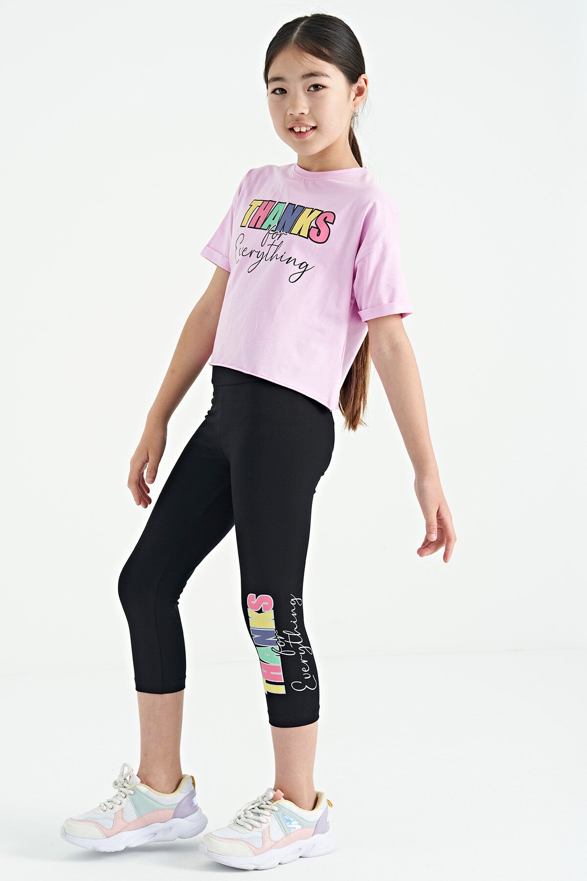 <tc>ensemble de leggings crop pour fille en rose et noir avec impression de texte, coupe oversize - 75133</tc>