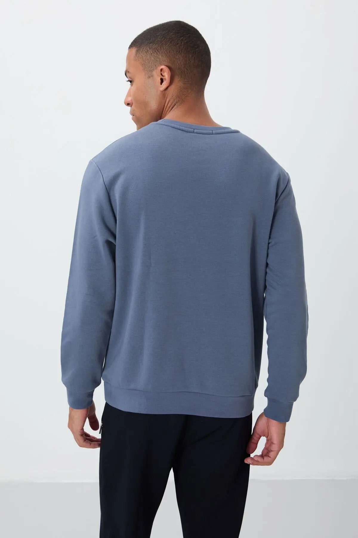 yazi nakişli o yaka rahat form erkek sweatshirt - 88020 - Justyol