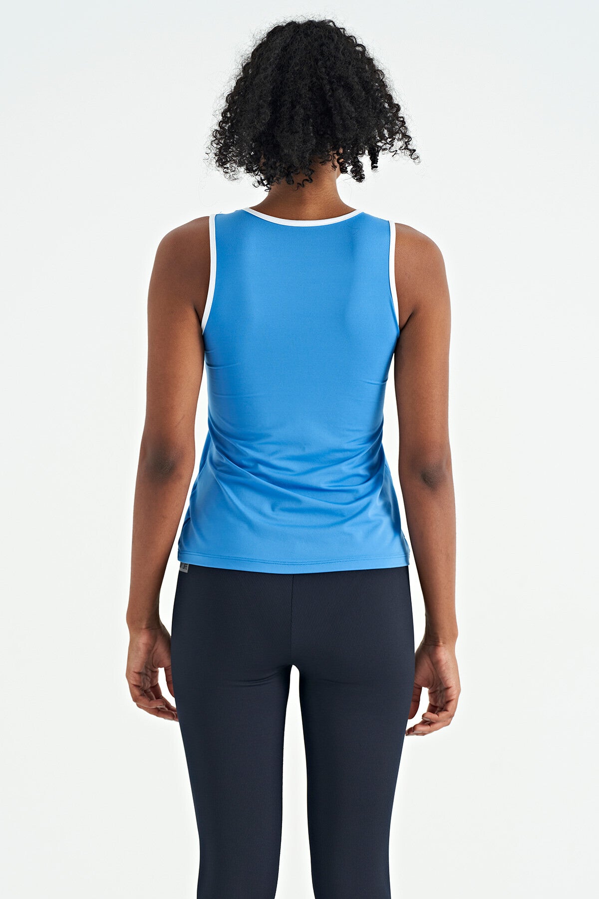 logo baskili biye şeritli standart kalip kadin spor atlet - 97255 - Justyol