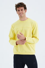 <tc>Sweatshirt homme col rond avec détails de couture sur le devant, coupe basique et décontractée - 88270</tc>