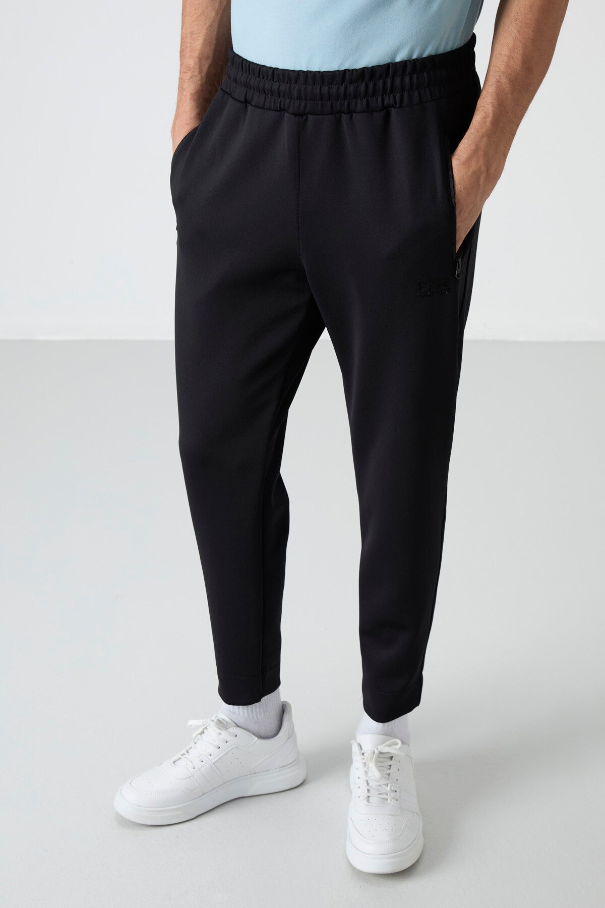 <tc>Pantalon de survêtement homme Bartonjogger - 84952</tc>