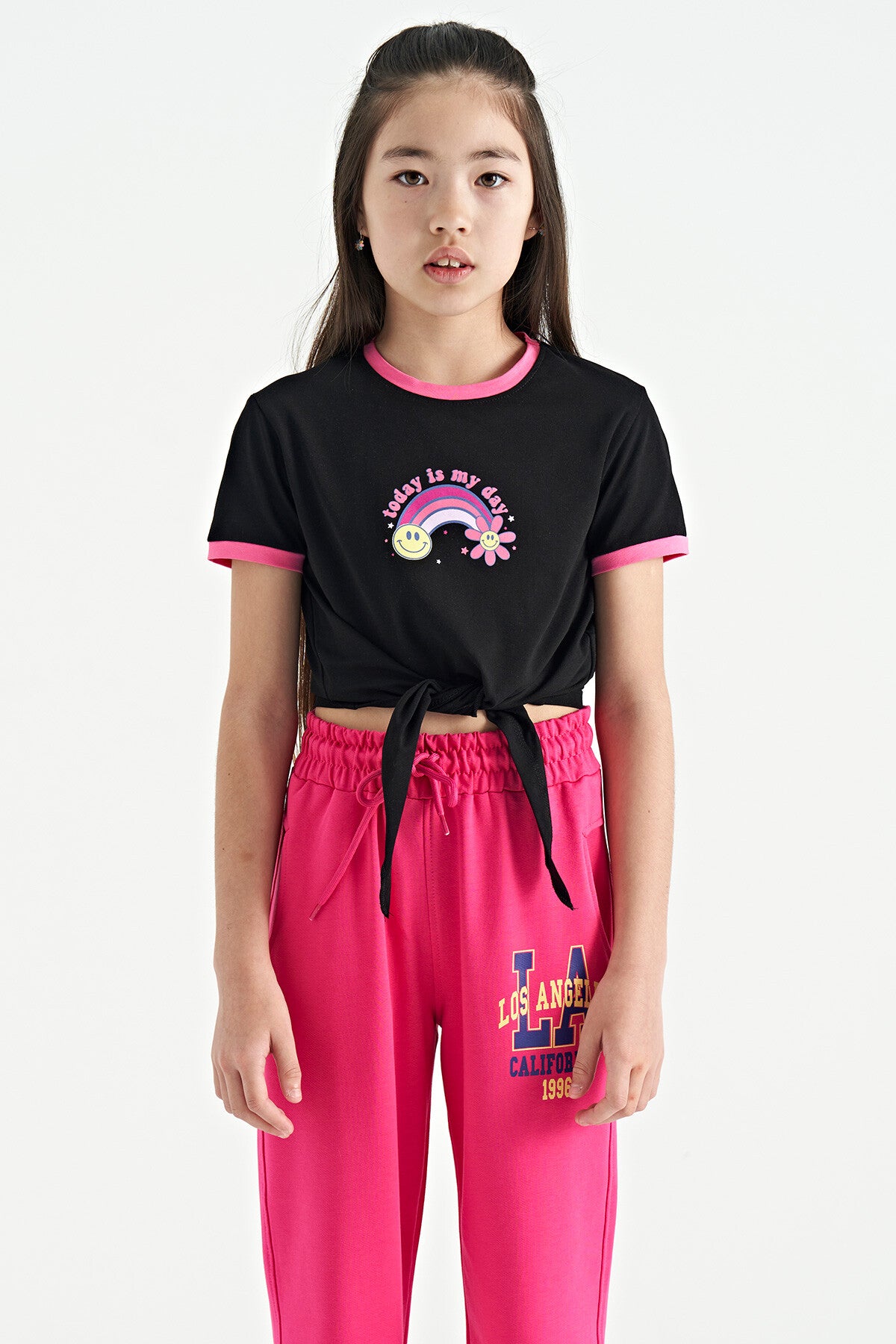 <tc>T-shirt fille à col rond avec imprimé, détail de nouage multicolore - 75113</tc>