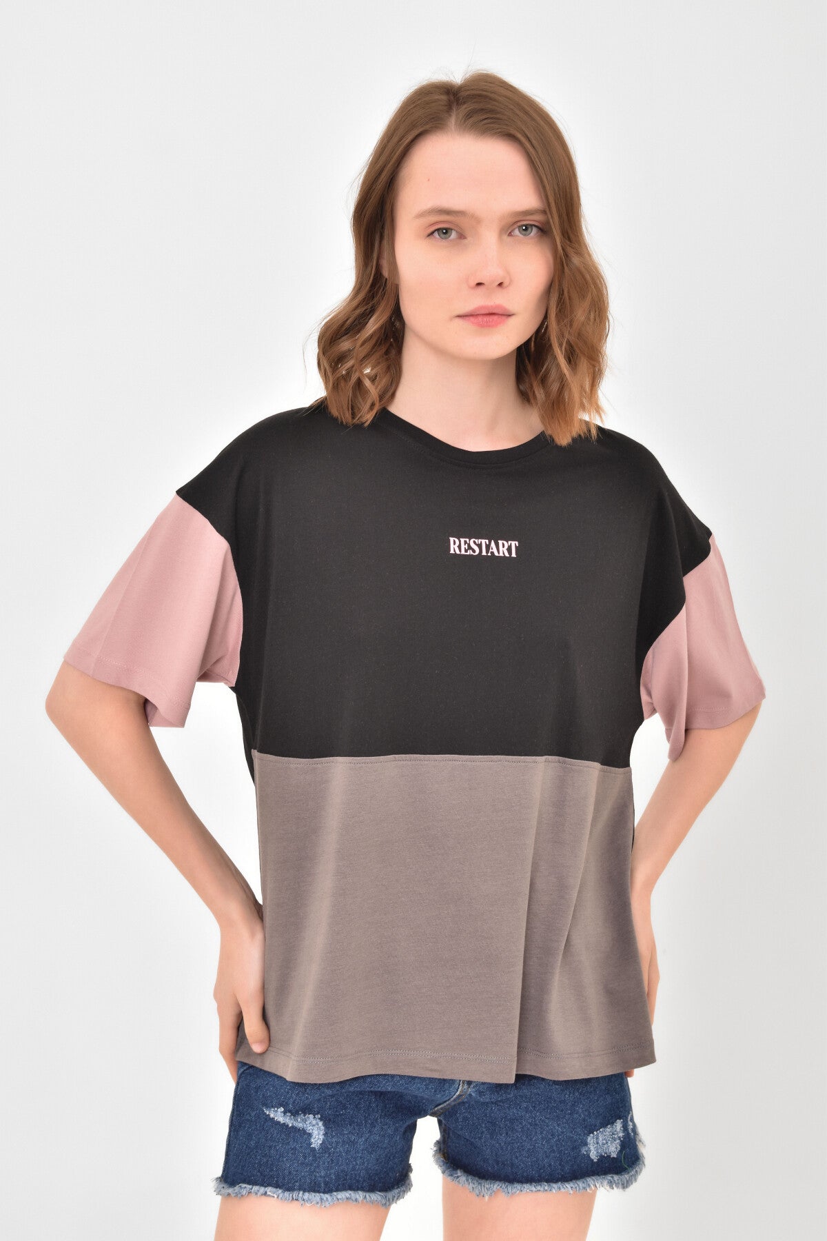 çok renkli o yaka oversize kadin basic t-shirt - 02309