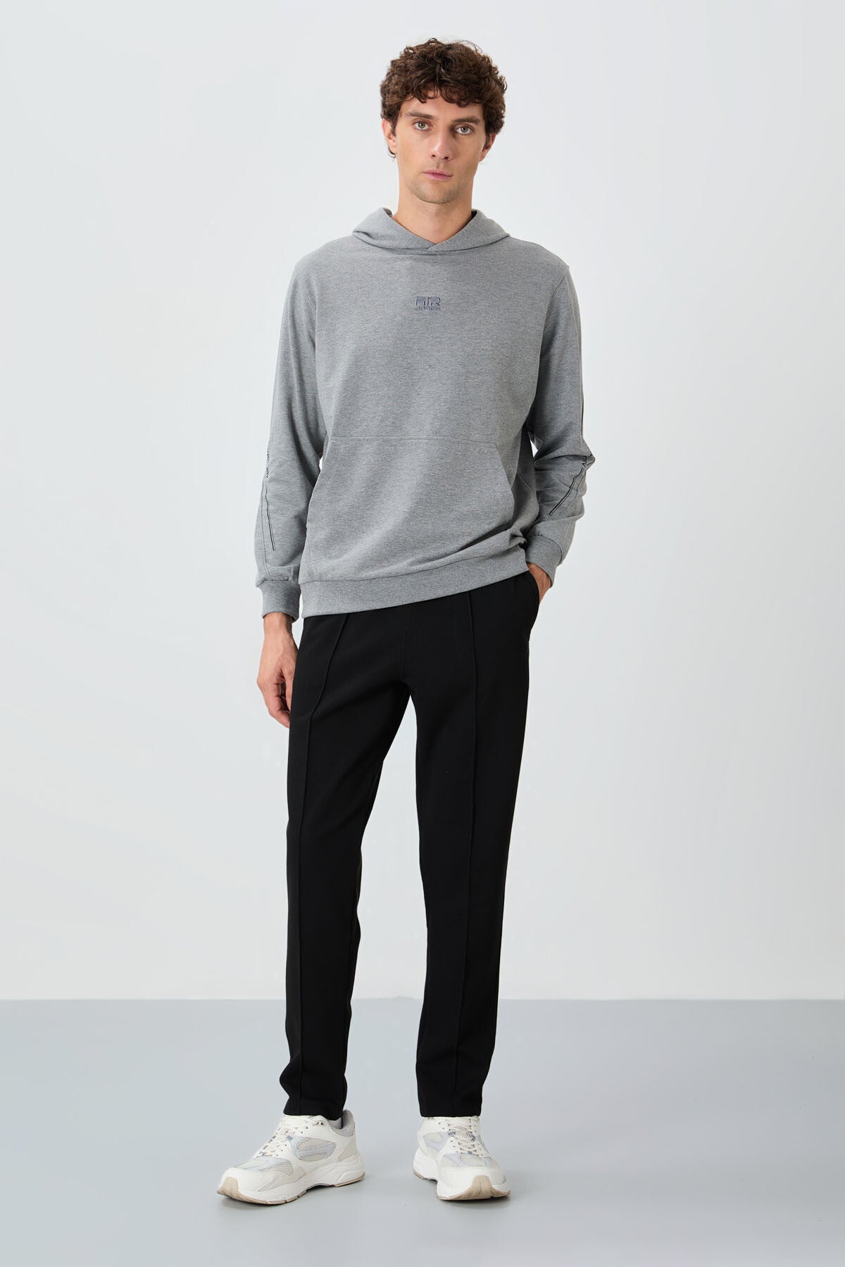 <tc>jogger pour homme Davin - 82114</tc>