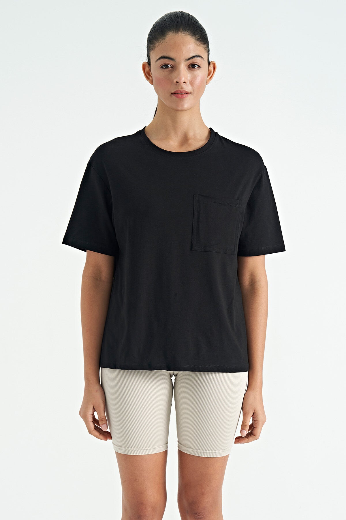 <tc>T-shirt oversize pour femme à manches tombantes, avec détails de poche - 02268</tc>