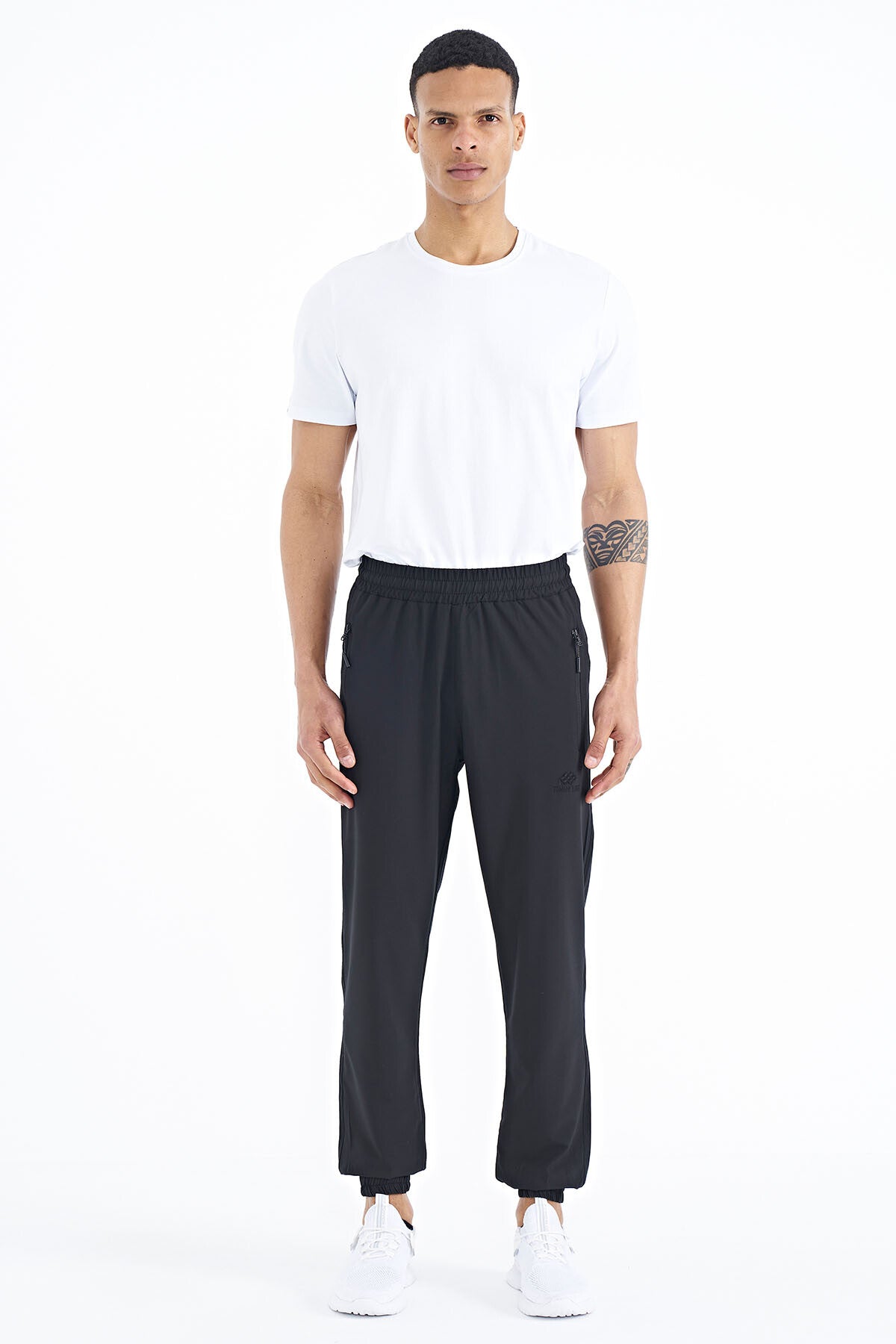 <tc>Pantalon de survêtement pour homme basique avec poches, à cordon de serrage, coupe décontractée, avec chevilles élastiques - 84826</tc>