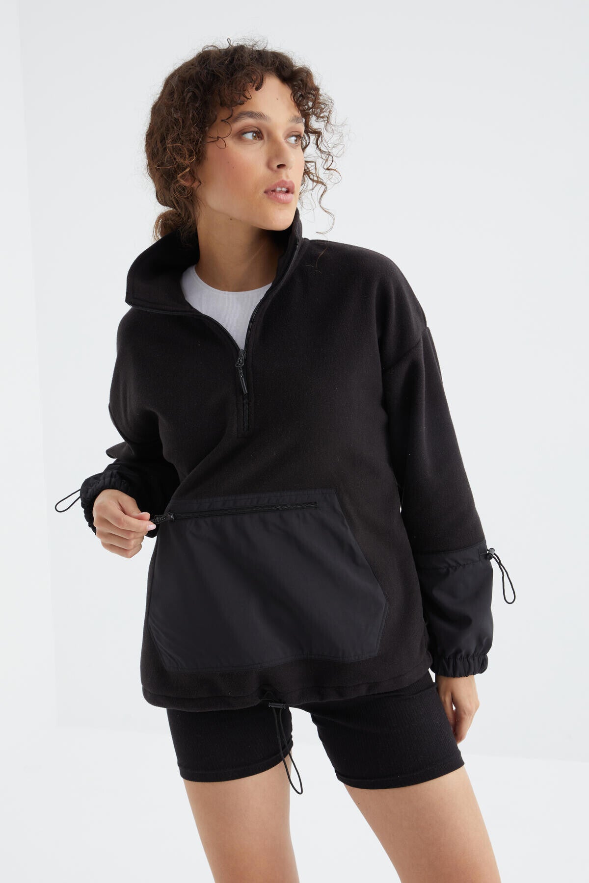 <tc>Sweatshirt polaire femme oversize à demi-zip avec bas froncé - 97238</tc>