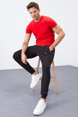 <tc>Pantalon de survêtement jogger homme coupe slim avec poches zippées - 84343</tc>