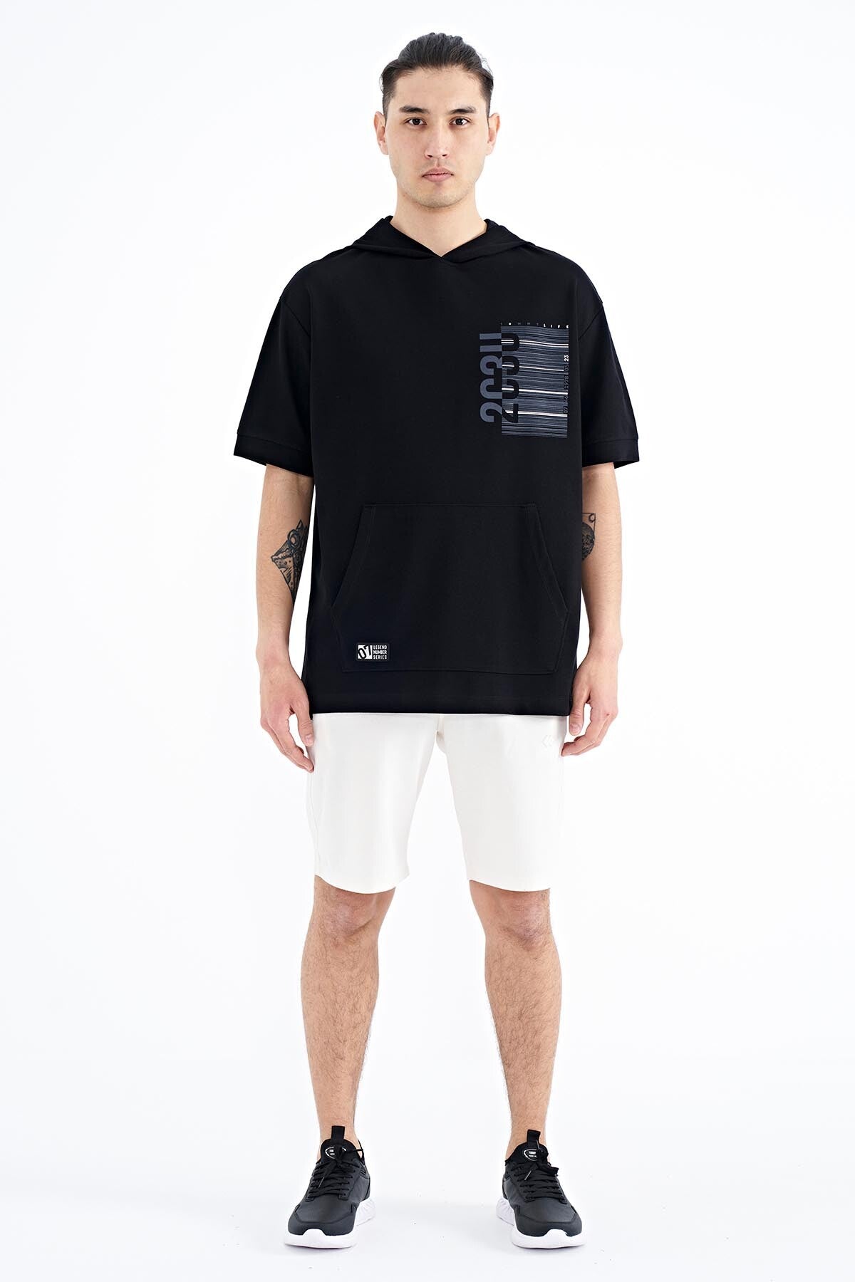 <tc>T-shirt oversize pour homme à capuche, avec impression et poche kangourou - 88196</tc>