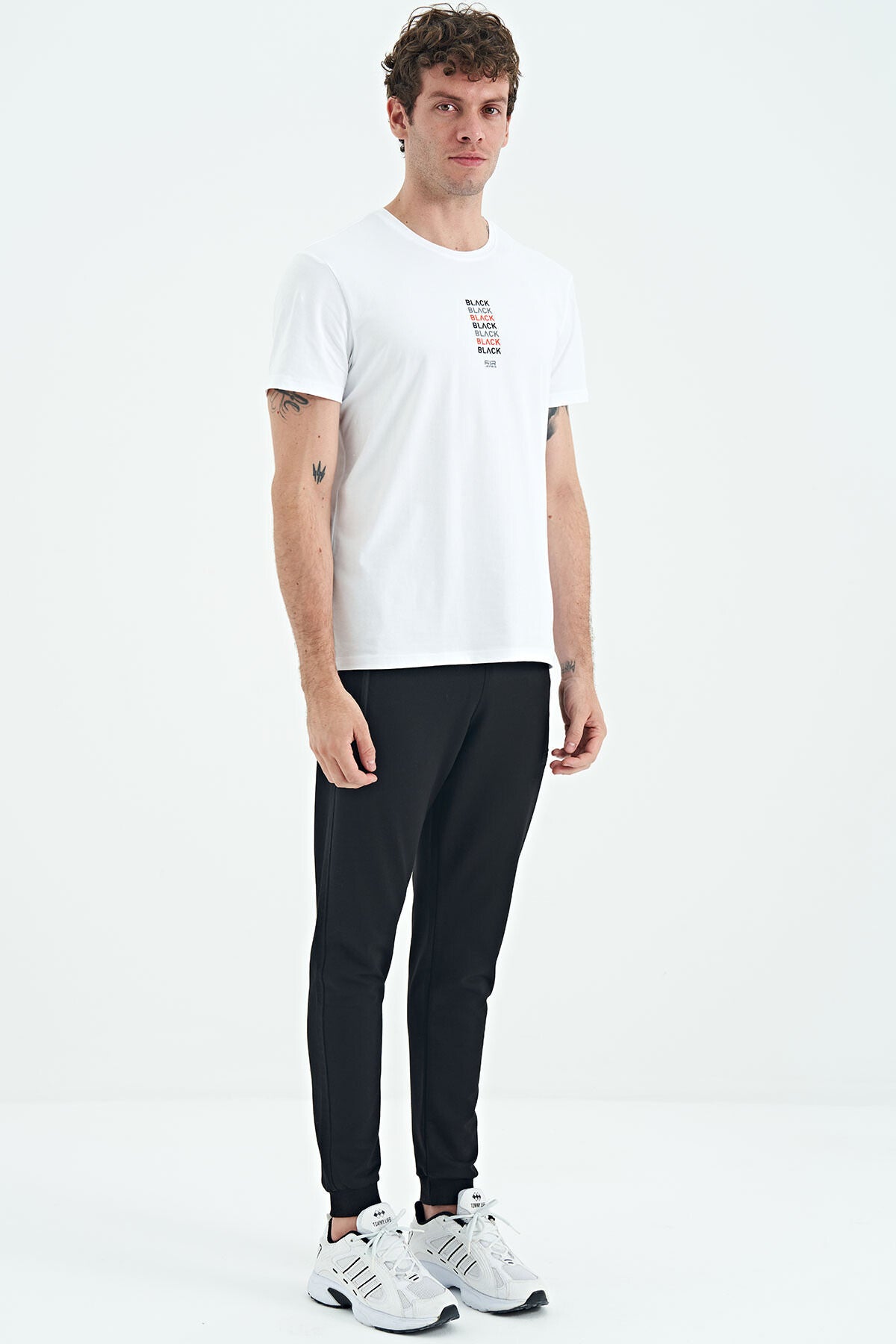 <tc>Pantalon de survêtement jogger avec poches pour homme - 84907</tc>