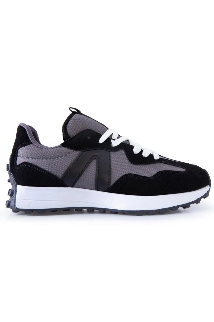 Baskets sport homme à lacets avec détail talon liège -89095