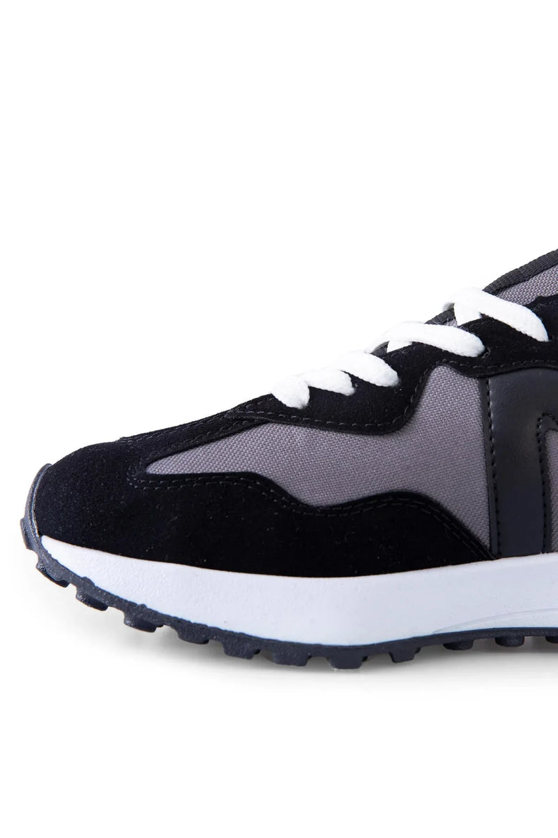 Baskets sport homme à lacets avec détail talon liège -89095