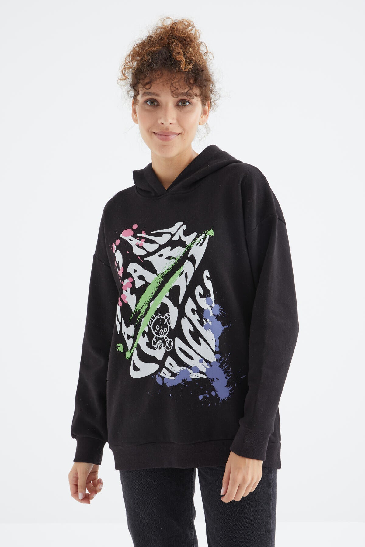 <tc>Sweatshirt oversize pour femme avec capuche et imprimé sur le devant - 97248</tc>