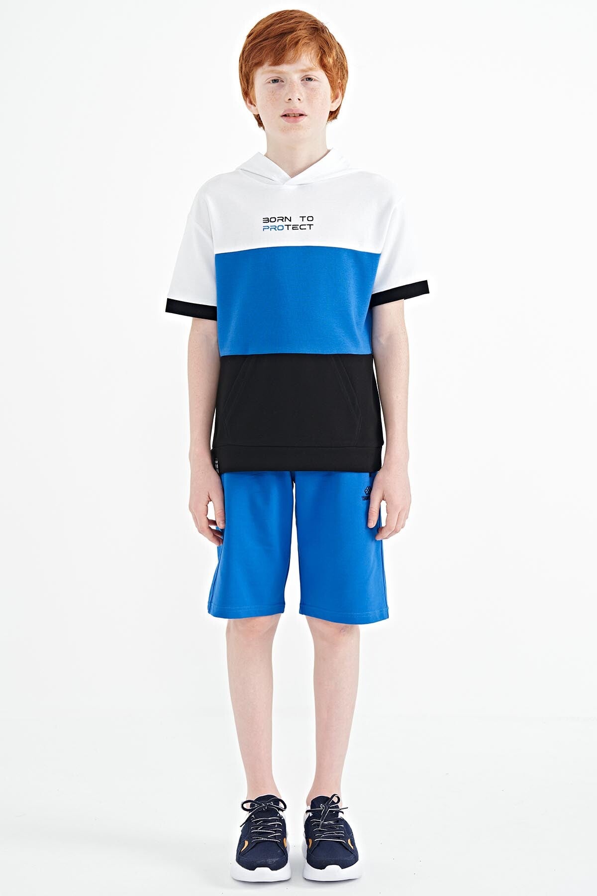 <tc>T-shirt oversize pour garçon avec capuche, poche kangourou et blocs de couleur - 11150</tc>