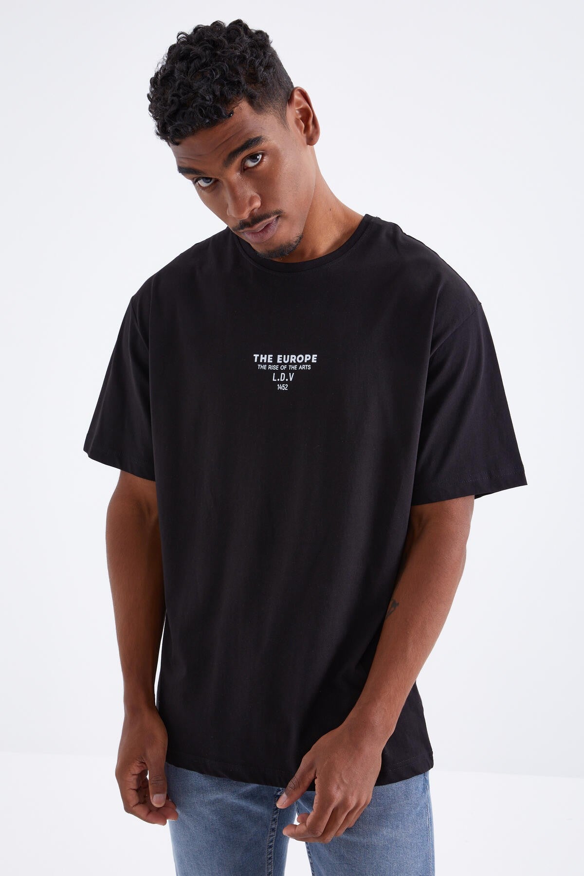 t-shirt oversize pour homme à col rond et imprimé sur le devant - 88091