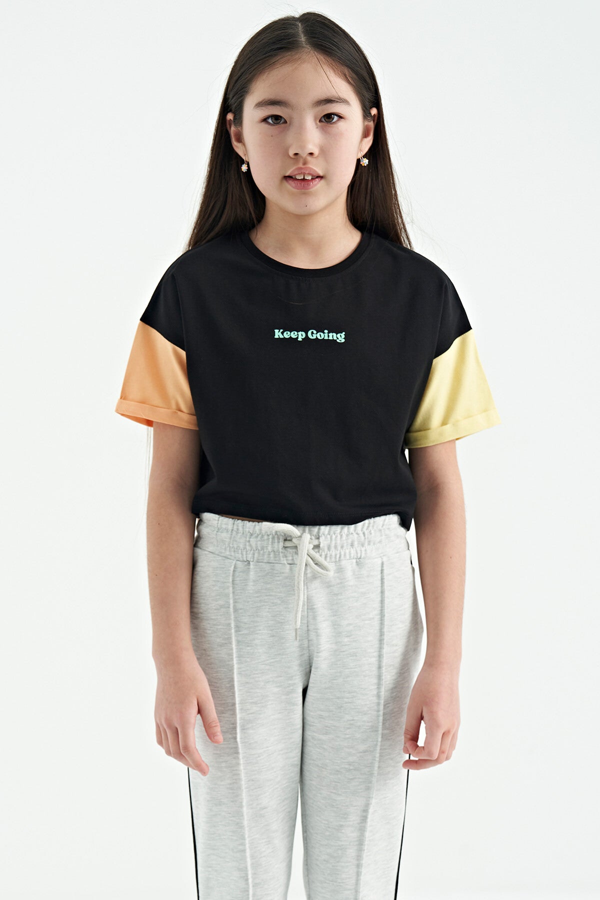 <tc>T-shirt fille oversize à col rond, avec impression et épaules tombantes - 75130</tc>