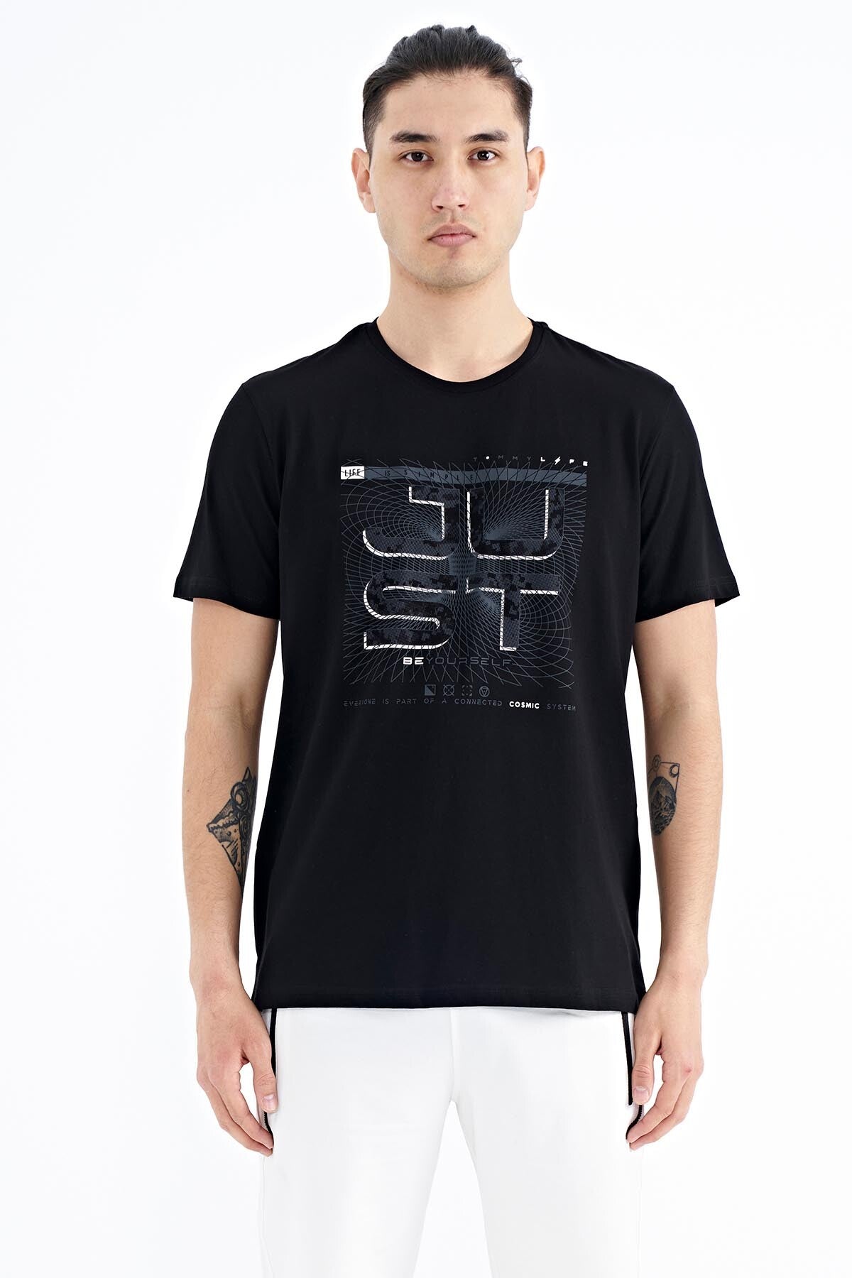 <tc>T-shirt pour homme à col rond, coupe standard, avec imprimé de texte - 88170</tc>