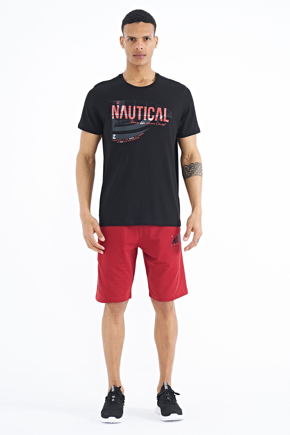 <tc>T-shirt pour homme à col rond, coupe standard, avec imprimé de texte - 88171</tc>